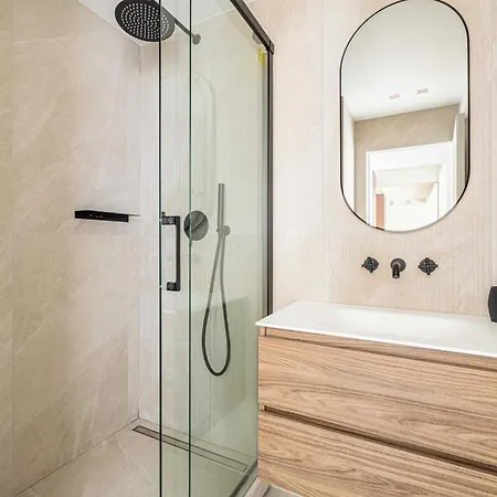 Luxurious Apartment- Croisette-carre D'or Апартаменты Канны